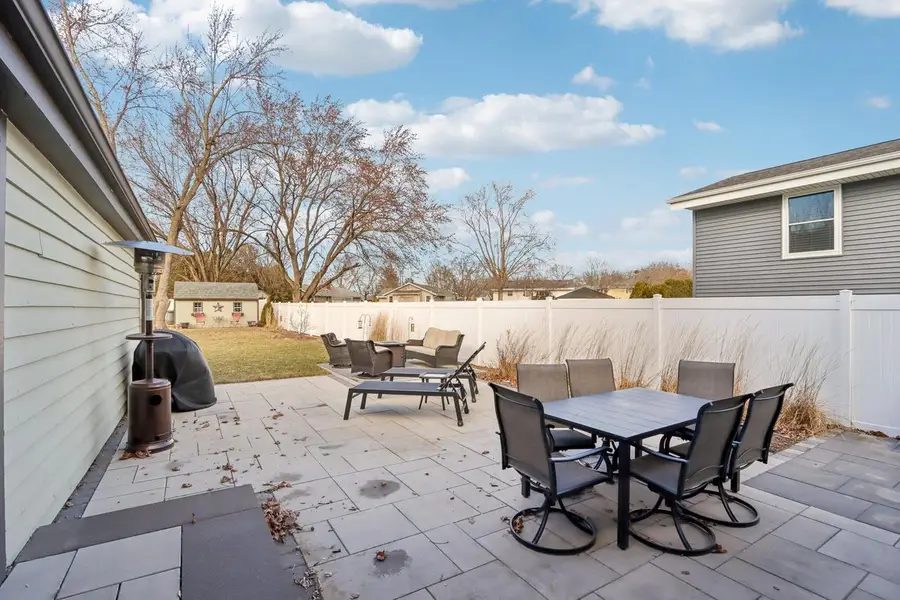 1254 Lambeth ROAD, Waukesha, WI 53189 - #3