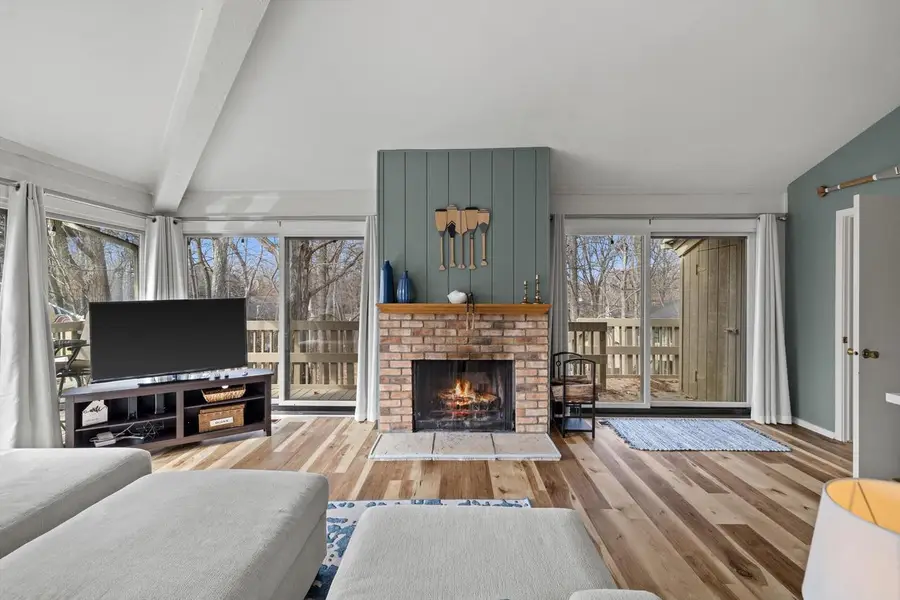 521 Bristol Oak COURT #A, Fontana, WI 53125 - #2