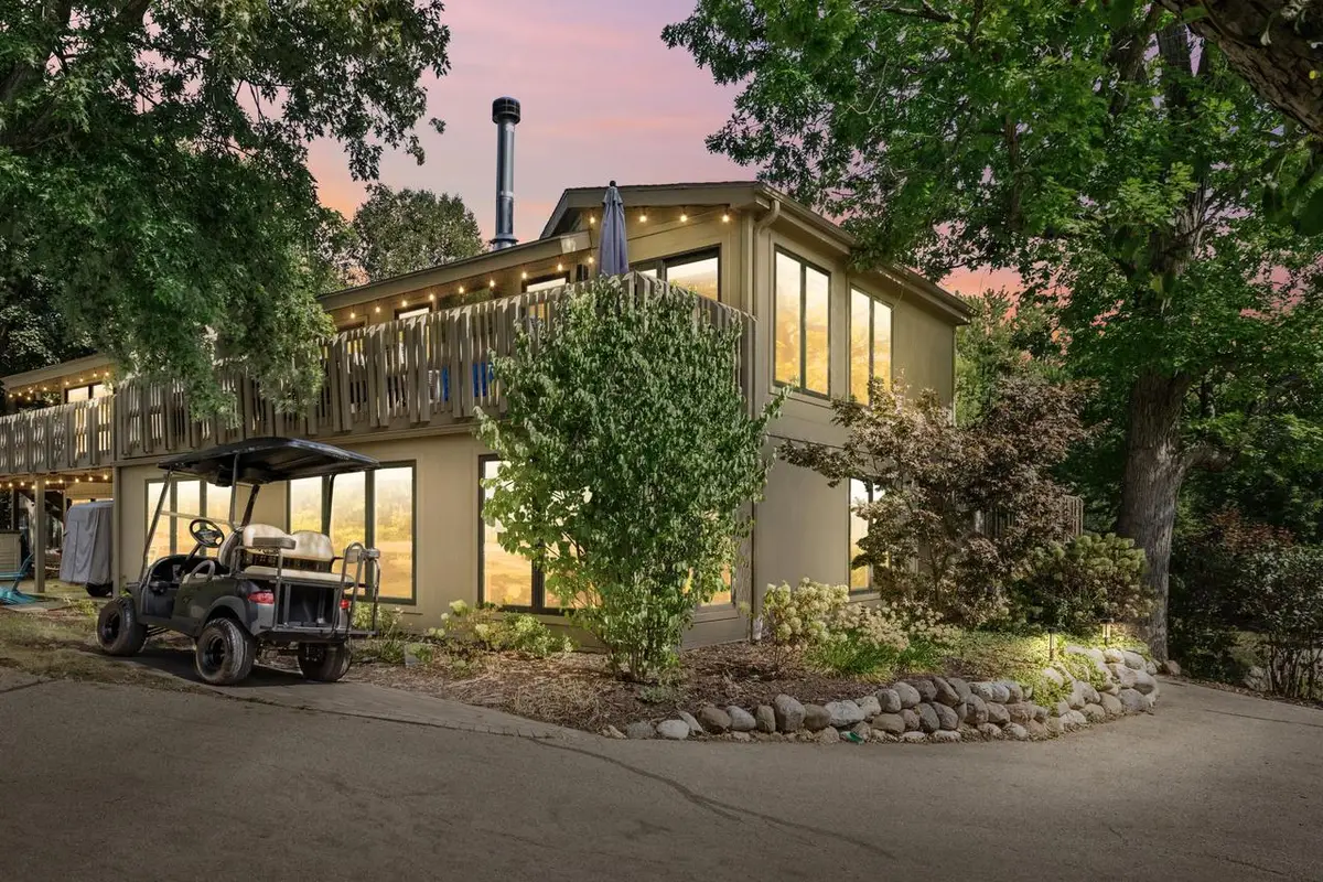 603 Knollwood CIRCLE #A, Fontana, WI 53125 - #1