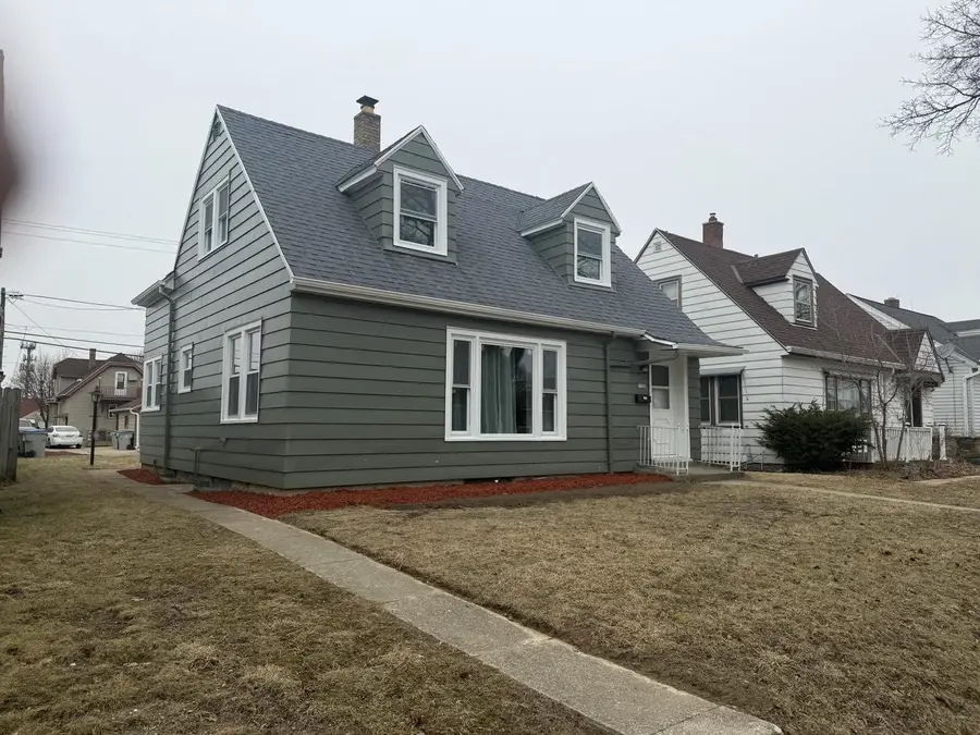 3525 S 19th STREET, Milwaukee, WI 53221 - #2