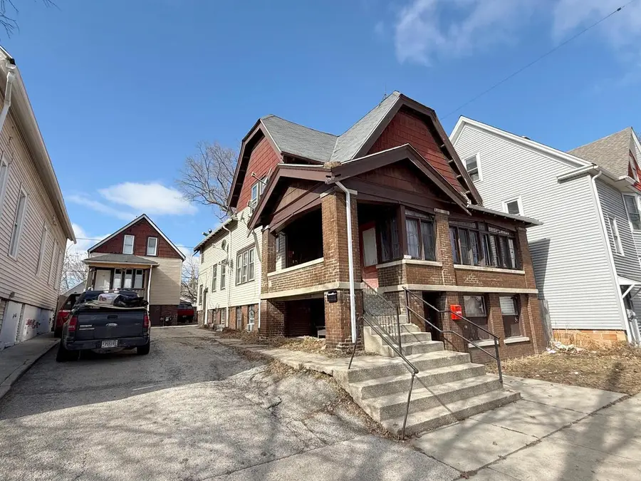 1715 S 18th STREET #1719, Milwaukee, WI 53204 - #2