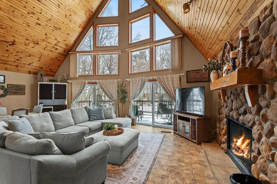 12395 Whitetail PARKWAY, Manitowoc, WI 54220 - #3