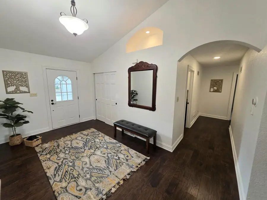 W172N10110 Woodbridge LANE, Germantown, WI 53022 - #3