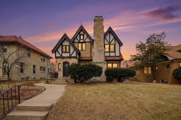 3237 N 51st BOULEVARD, Milwaukee, WI 53216