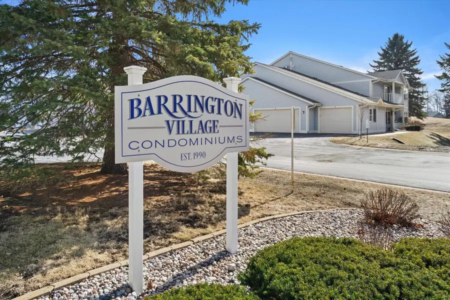 601 Barrington COURT #D, West Bend, WI 53095 - #2