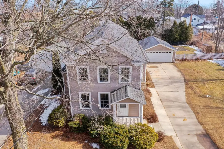 523 N 5th STREET, Manitowoc, WI 54220 - #3