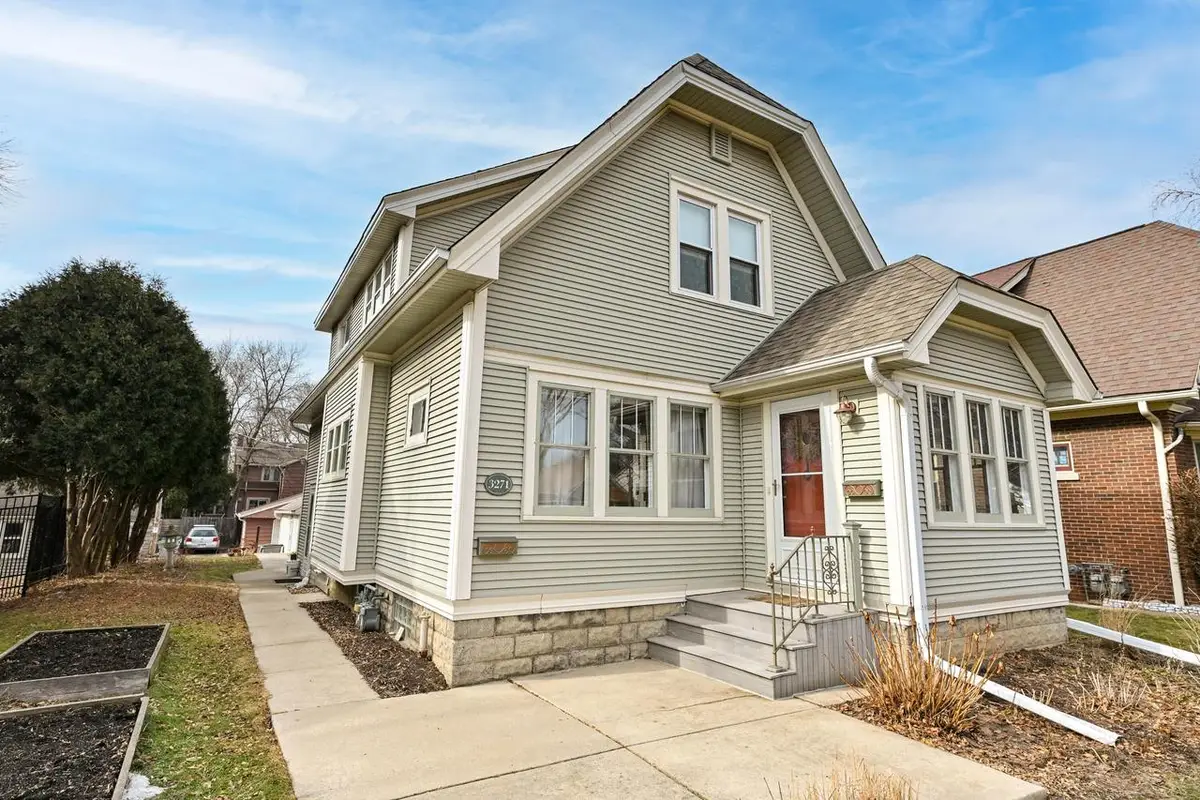 3271 S Logan AVENUE, Milwaukee, WI 53207 - #1