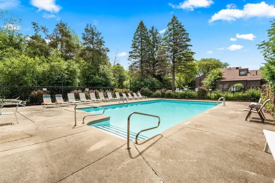 9156 N 70th STREET #5, Milwaukee, WI 53223 - #3