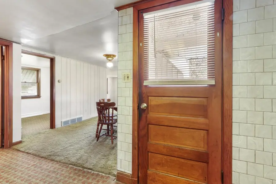 W1375 Glenwood ROAD, Lake Geneva, WI 53147 - #2