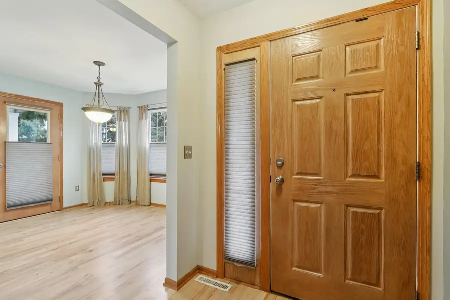 7011 W Rawson AVENUE, Franklin, WI 53132 - #2