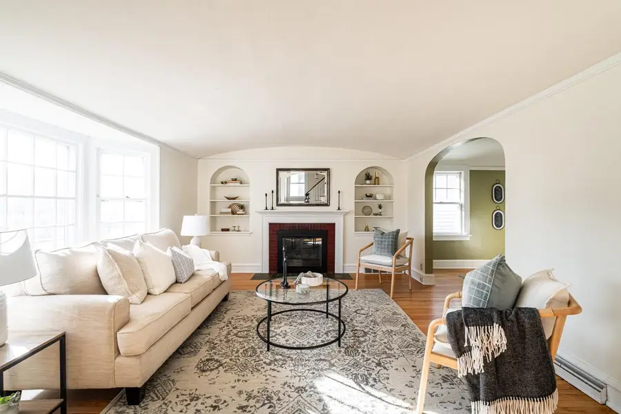 1753 Underwood AVENUE, Wauwatosa, WI 53213 - #2