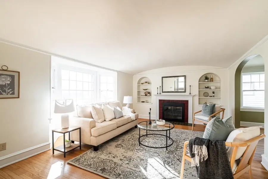 1753 Underwood AVENUE, Wauwatosa, WI 53213 - #3