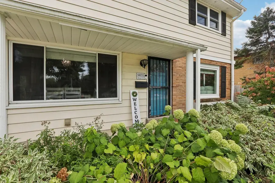 9035 W Morgan AVENUE, Milwaukee, WI 53228 - #2