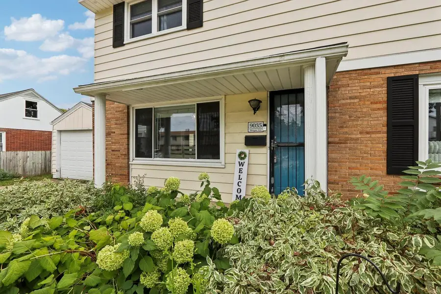 9035 W Morgan AVENUE, Milwaukee, WI 53228 - #3
