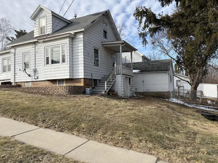 201 N Concord AVENUE, Watertown, WI 53094 - #3