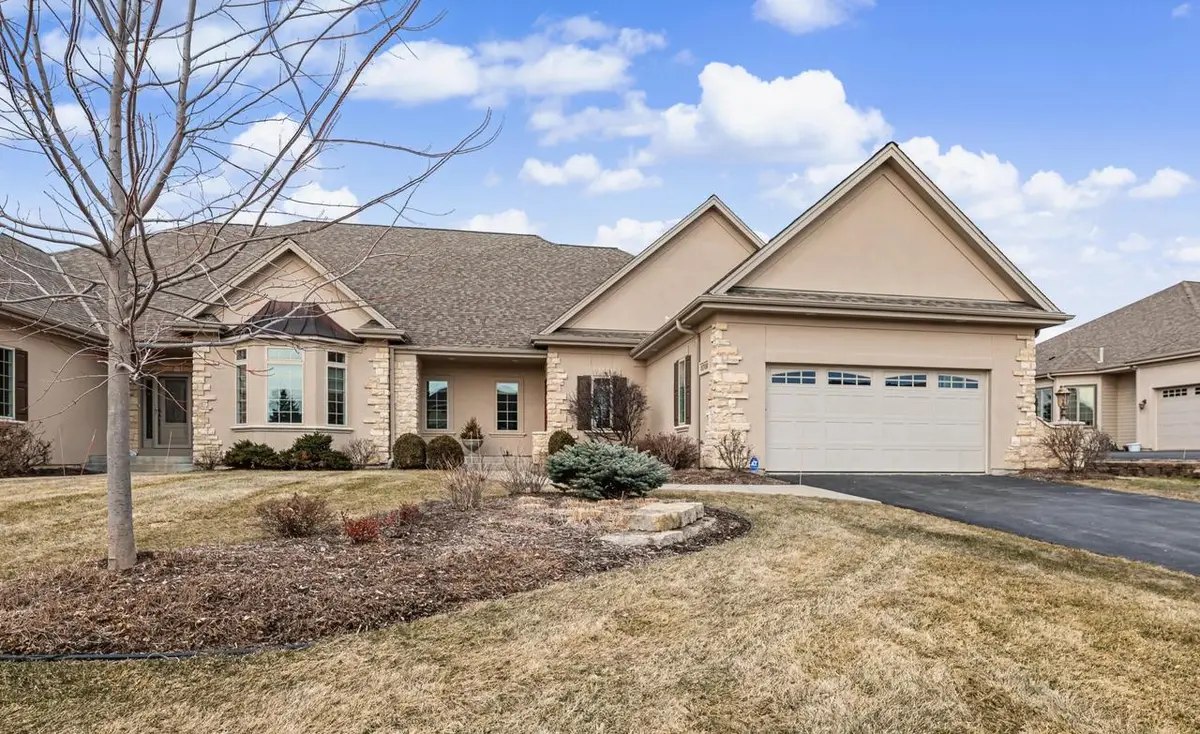 N35W23668 Auburn COURT, Pewaukee, WI 53072 - #1