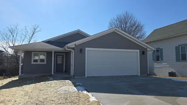 313 Forest AVENUE, Plymouth, WI 53073