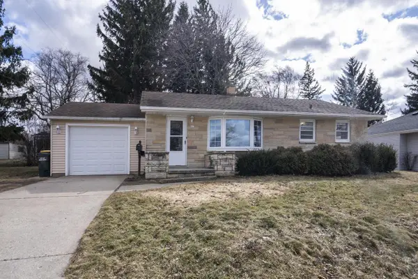 917 Jefferson STREET, West Bend, WI 53090