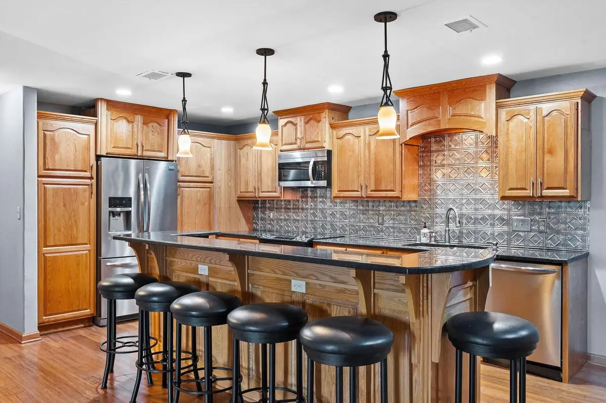 321 Park Hill DRIVE #E, Pewaukee, WI 53072 - #1