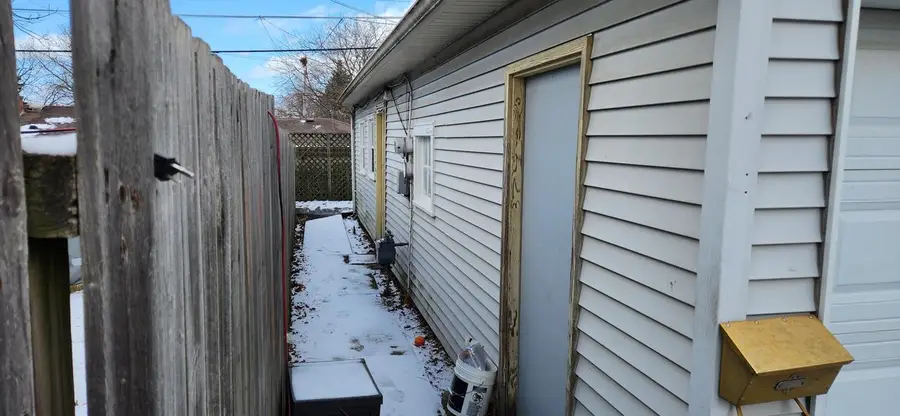 1115 Perry AVENUE, Racine, WI 53406 - #3