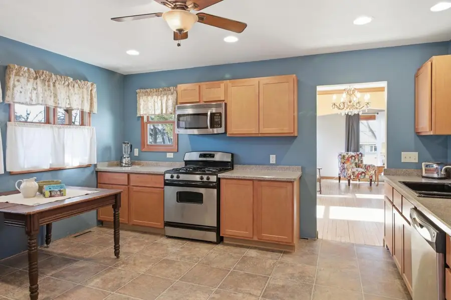 5146 N 107th STREET, Milwaukee, WI 53225 - #2