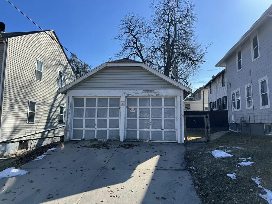 1711 Hamilton STREET #1713, Manitowoc, WI 54220 - #3