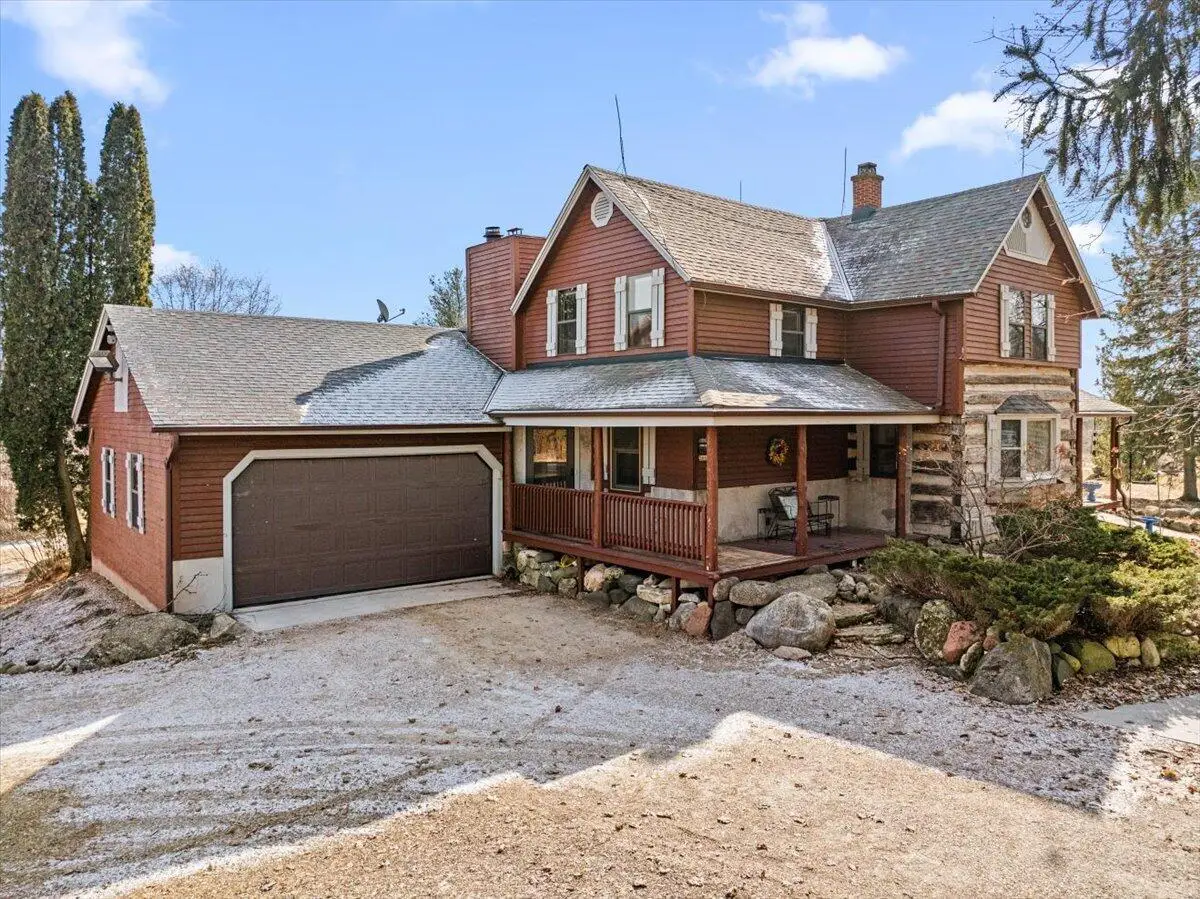 2666 Jackson DRIVE, Jackson, WI 53037 - #1