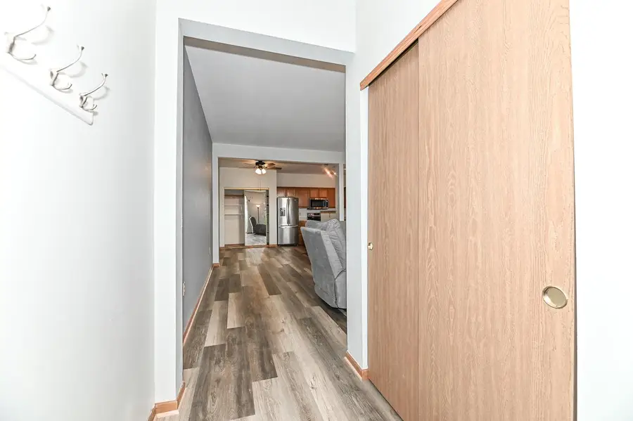 401 W Aspen DRIVE #7, Oak Creek, WI 53154 - #3