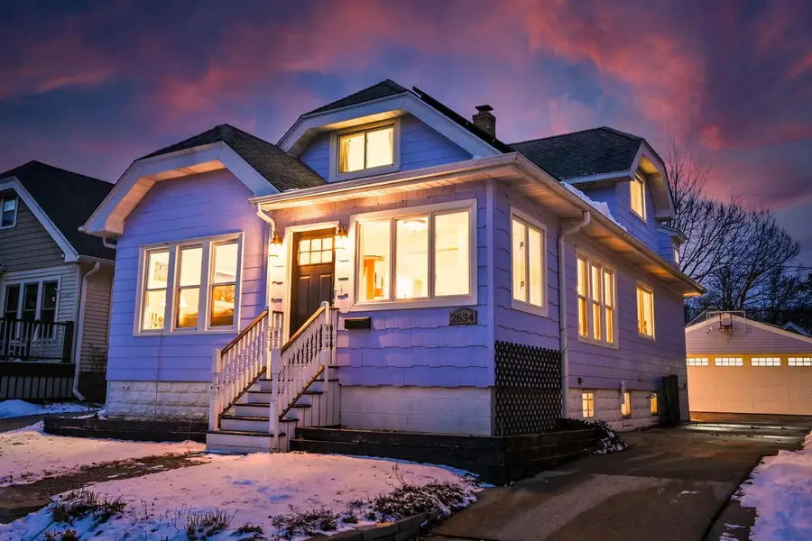 2634 N 71st STREET, Wauwatosa, WI 53213 - #3