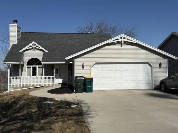 1318 Jefferson STREET, West Bend, WI 53090