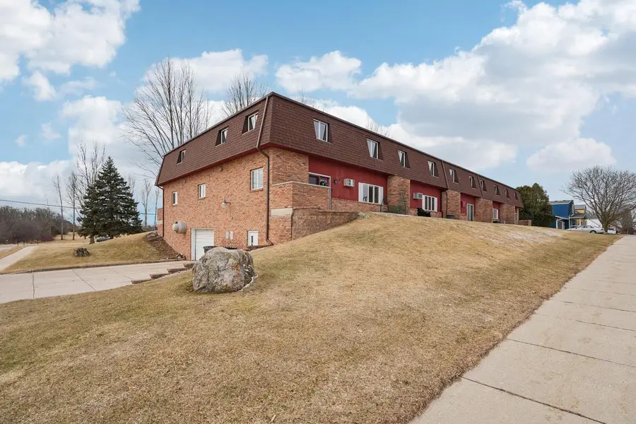 745 Main STREET #Unit#10, Kewaskum, WI 53040 - #2
