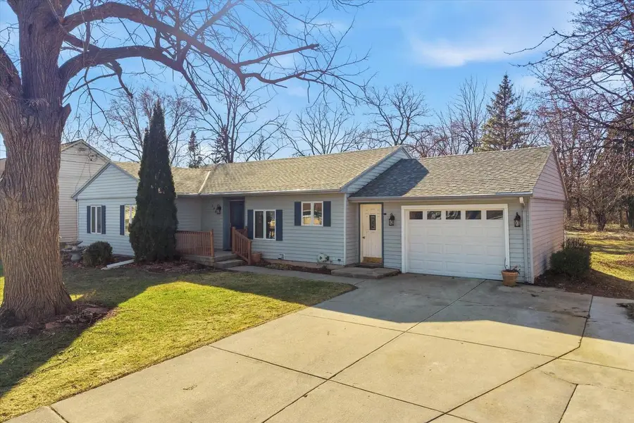 175 N Dries STREET, Saukville, WI 53080 - #2