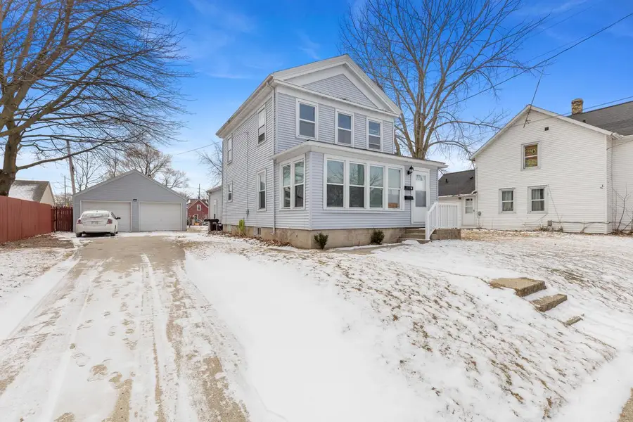1809 Madison STREET, Manitowoc, WI 54220 - #2