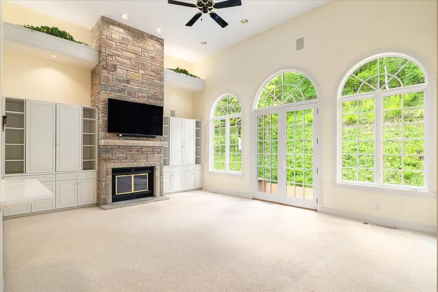 W5419 Pine Bluff ROAD, La Crosse, WI 54601 - #3