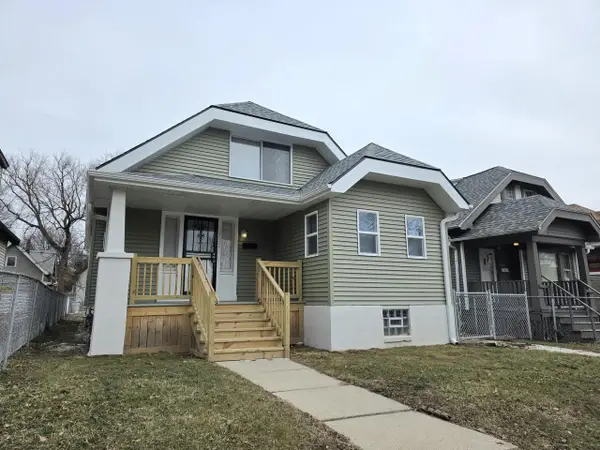 3512 N 15th STREET, Milwaukee, WI 53206