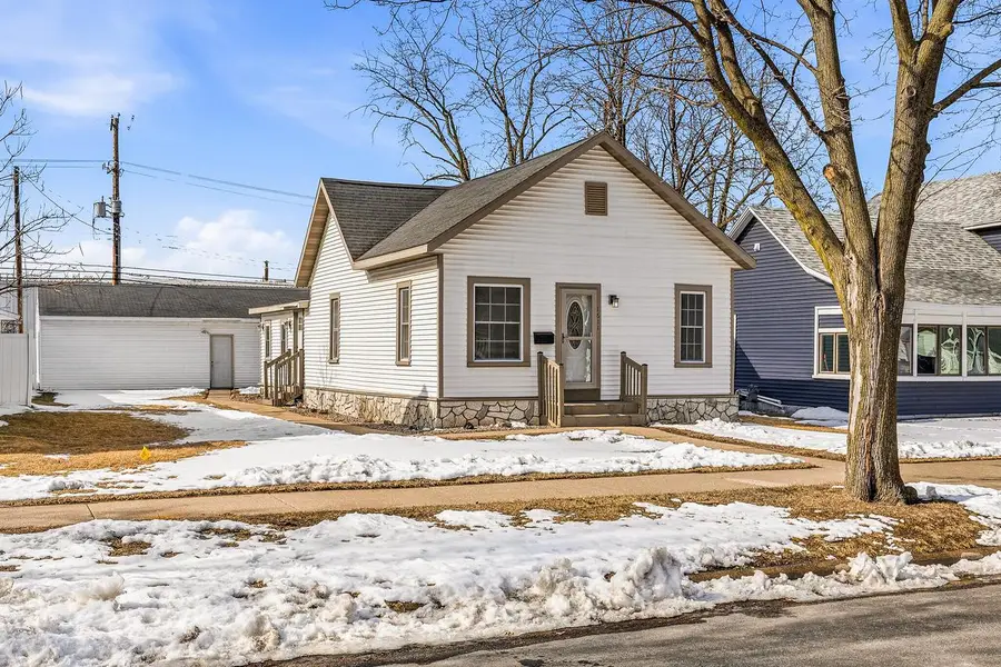 1611 Avon STREET, La Crosse, WI 54603 - #2