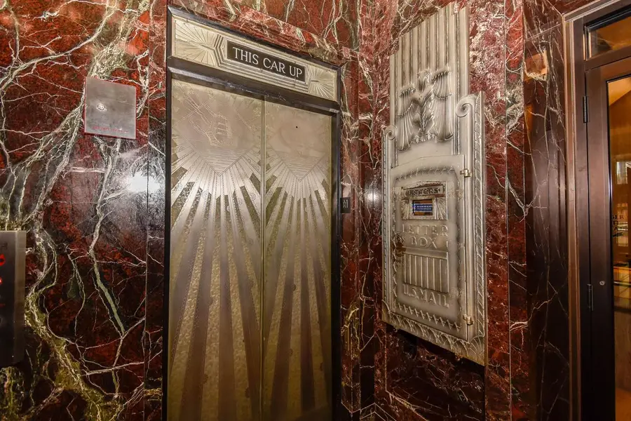 606 W Wisconsin AVENUE #311, Milwaukee, WI 53203 - #3