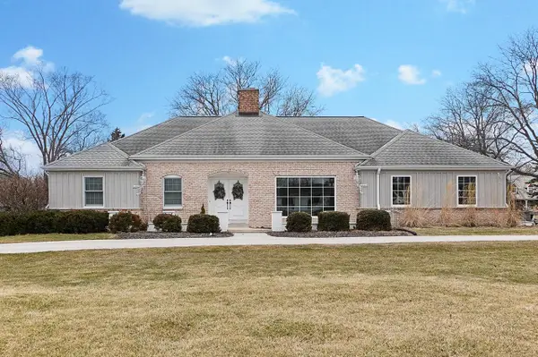 2135 Michelle DRIVE, Brookfield, WI 53045