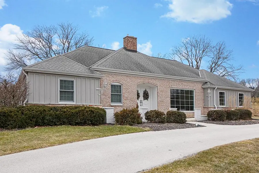 2135 Michelle DRIVE, Brookfield, WI 53045 - #3