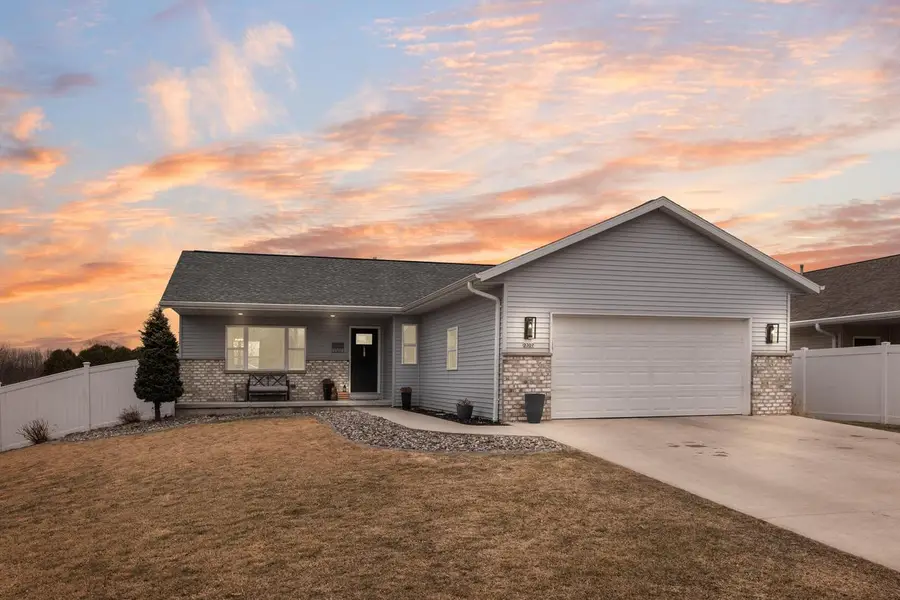 2307 S 21st STREET, Manitowoc, WI 54220 - #2