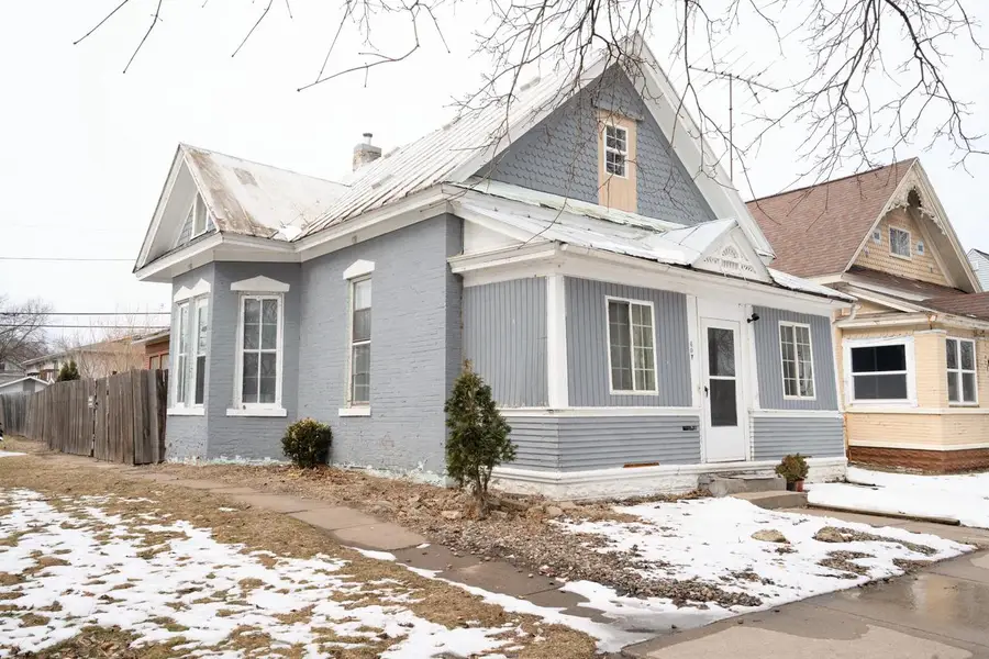 407 Avon STREET, La Crosse, WI 54603 - #2