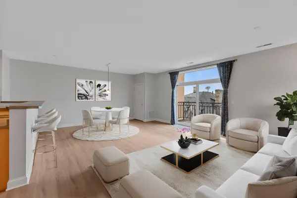 1920 N Farwell AVENUE #405, Milwaukee, WI 53202