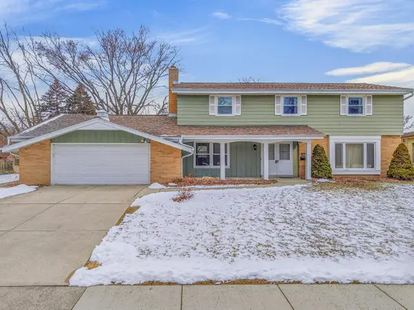 5645 S Lake DRIVE, Cudahy, WI 53110