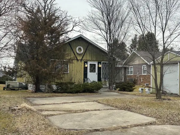 8045-8031 W Lakeshore DRIVE, Burlington, WI 53105