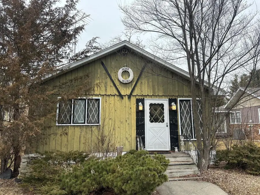 8045-8031 W Lakeshore DRIVE, Burlington, WI 53105 - #2