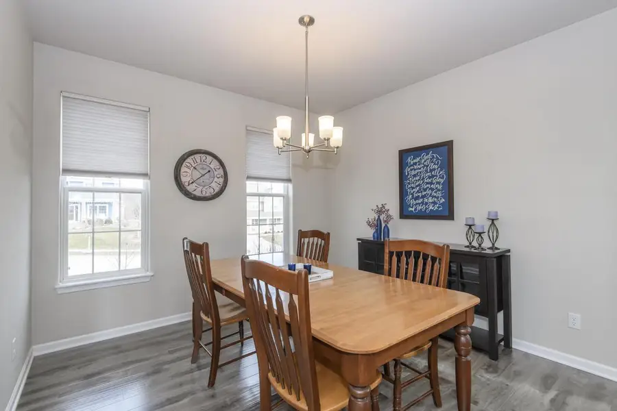 3513 Olde Howell ROAD, Waukesha, WI 53188 - #3