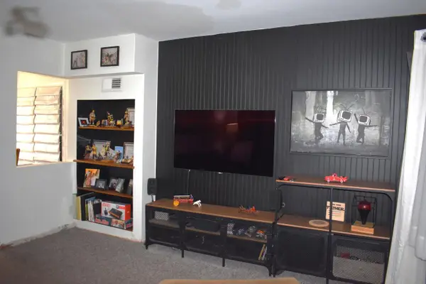 452 E Bolivar AVENUE, Milwaukee, WI 53207