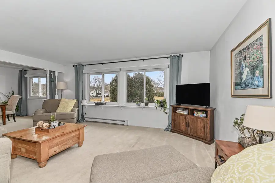 1124 Pilgrim PARKWAY, Elm Grove, WI 53122 - #2