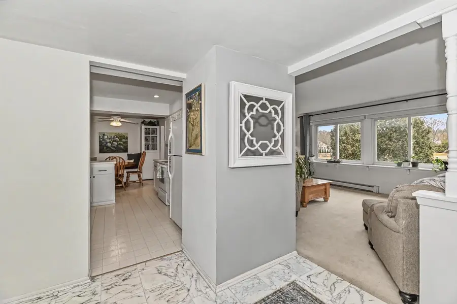 1124 Pilgrim PARKWAY, Elm Grove, WI 53122 - #3