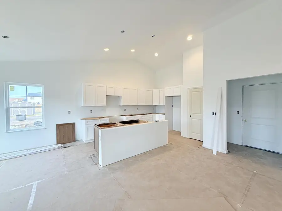 1302 Evergreen DRIVE, Delavan, WI 53115 - #2